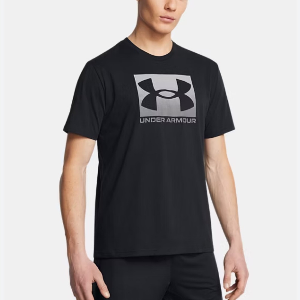 Under Armour Men’s Shirt Small Short Sleeve